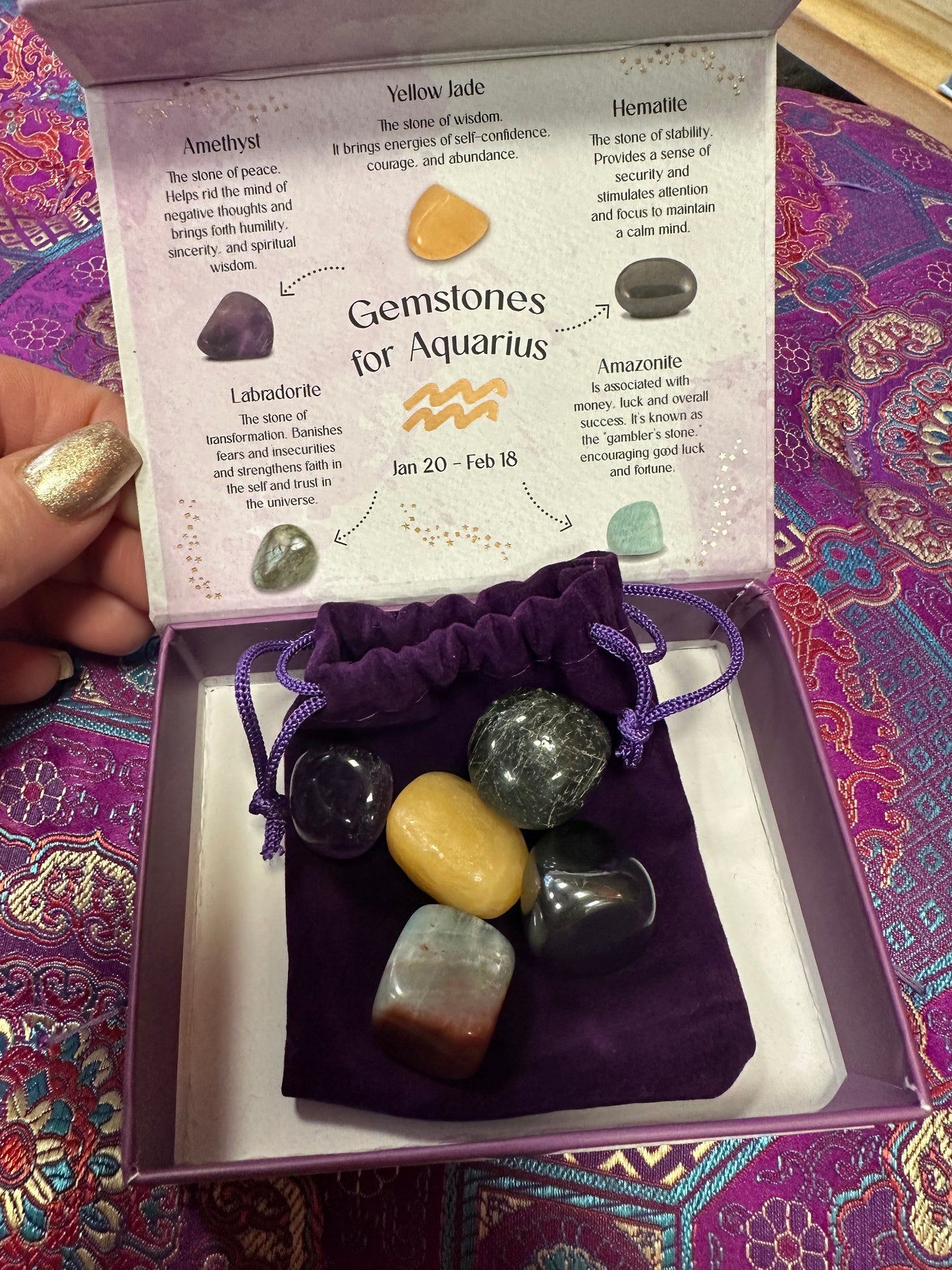 Gemstones for Aquarius Gift Set