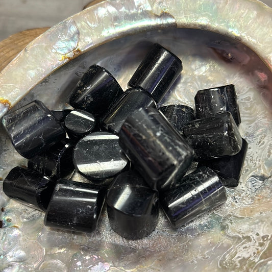 Black Tourmaline Tumblestone