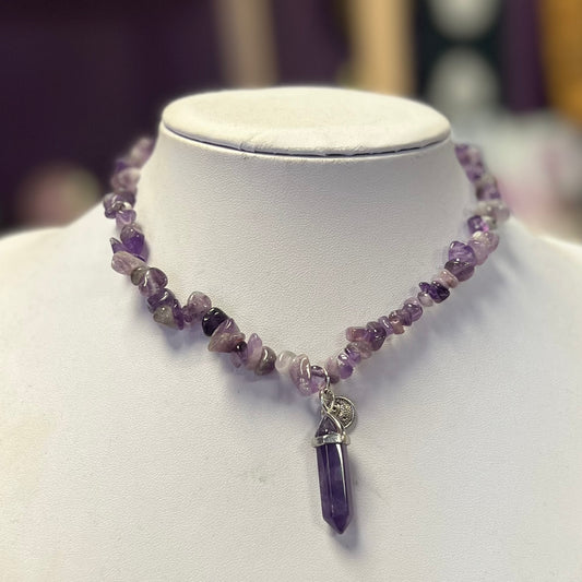 Amethyst Choker Necklace with pendant